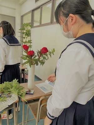 華道部公式ブログ「はなだより」です 小野寺